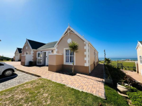 Waterside Living CL33